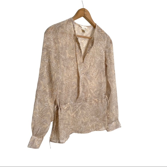 H&M | Chiffon Floral Print Long Sleeve Blouse - Picture 2 of 7